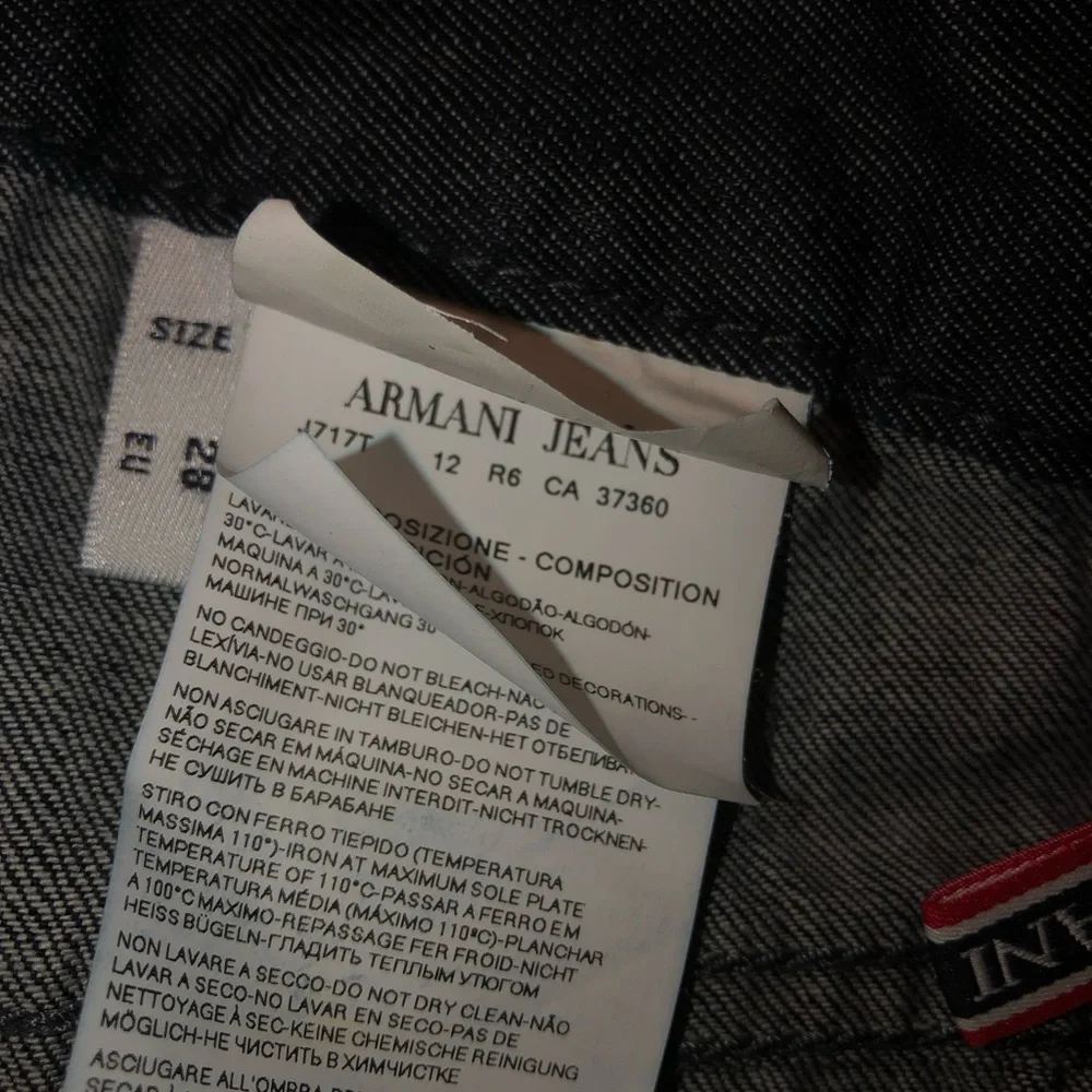 COPY - Armani jeans - Picture 5 of 8